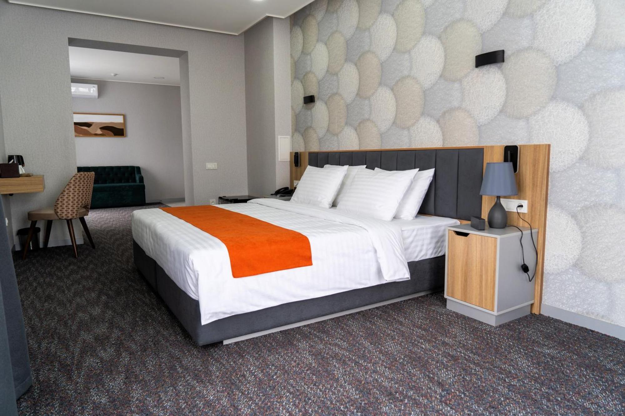 Nuovo Boutique Hotel Ташкент Екстериор снимка
