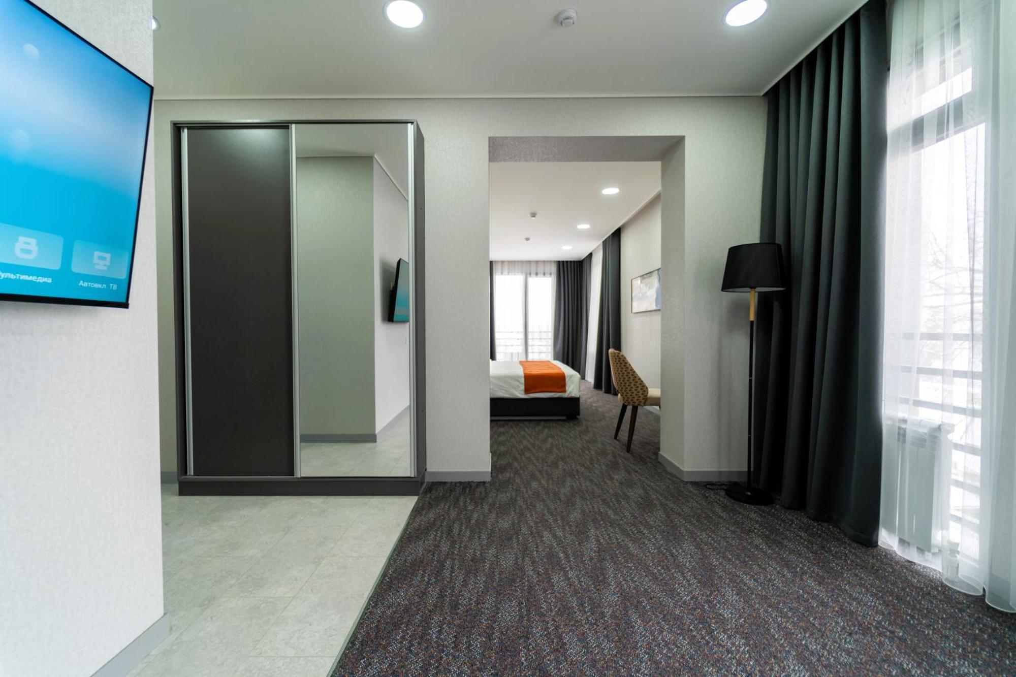 Nuovo Boutique Hotel Ташкент Екстериор снимка