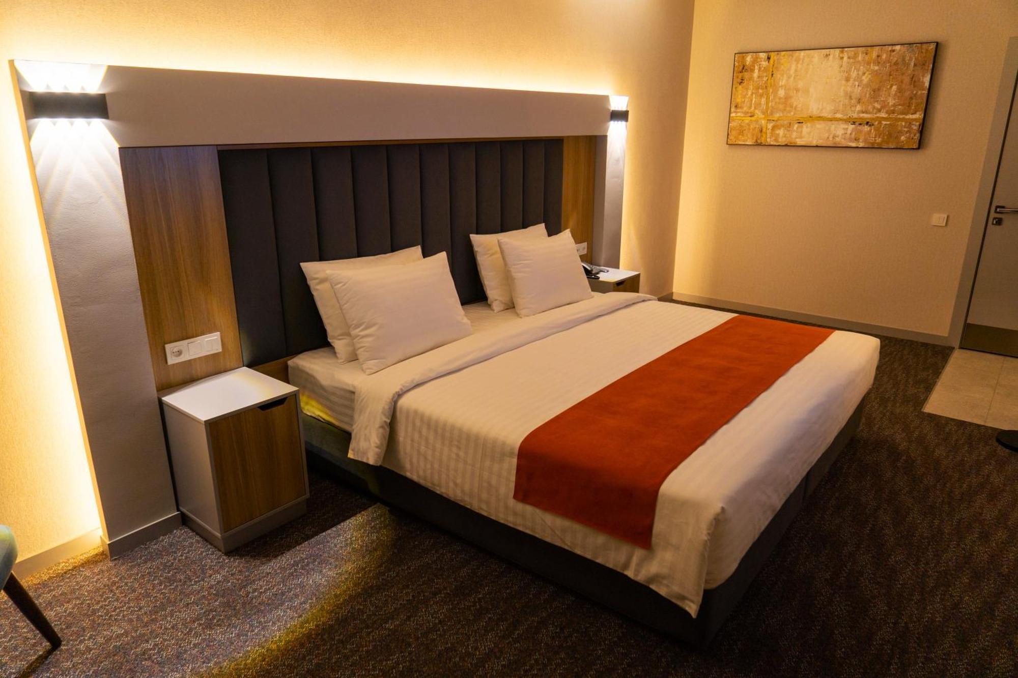Nuovo Boutique Hotel Ташкент Екстериор снимка